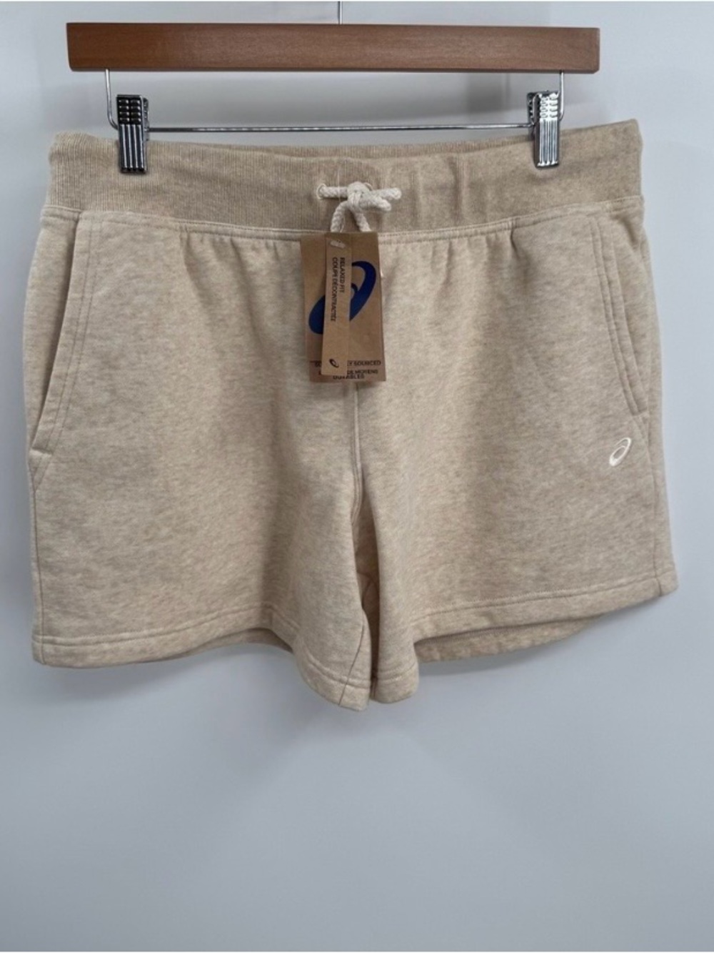 🆕 ASICS Shorts Womens Beige Sunday Sana Fleece Lounge Relaxed Gym Athletic